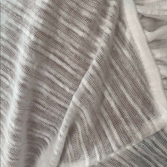 Top - Picture 3 of 3